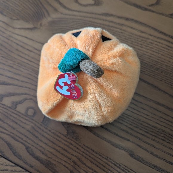 TY Pluffie.Spooky Orange Pumpkin Plush Decor 6 Inches - Picture 3 of 6